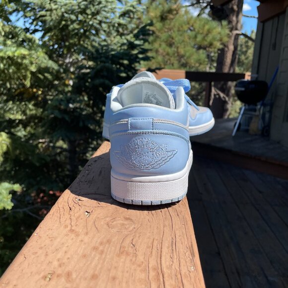 Carolina Blue and Grey Air Jordan 1 - Picture 4 of 5